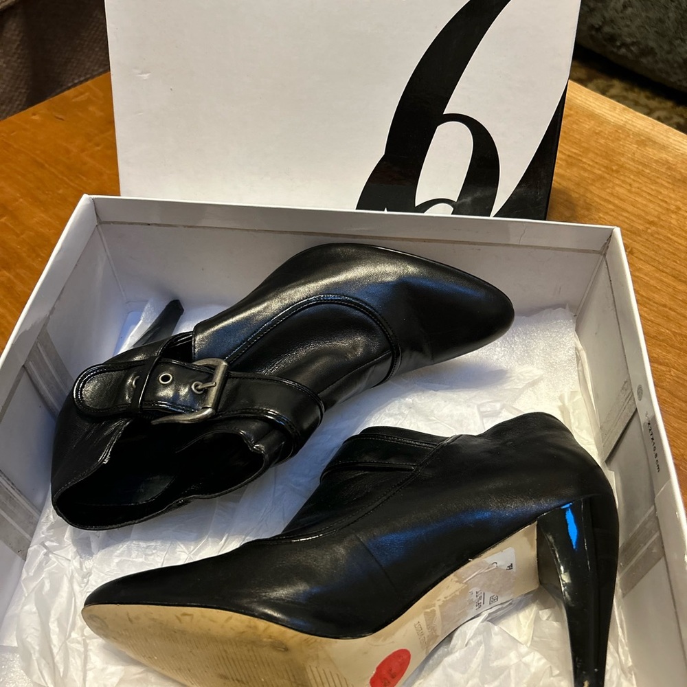 Elegant Black Women's Heels